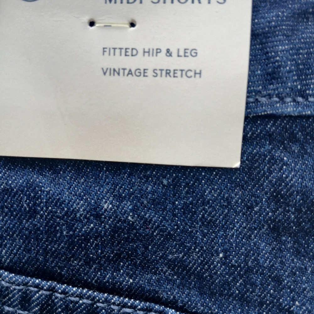 Universal Thread Denim Blue Women's Shorts - Picture 8 of 8